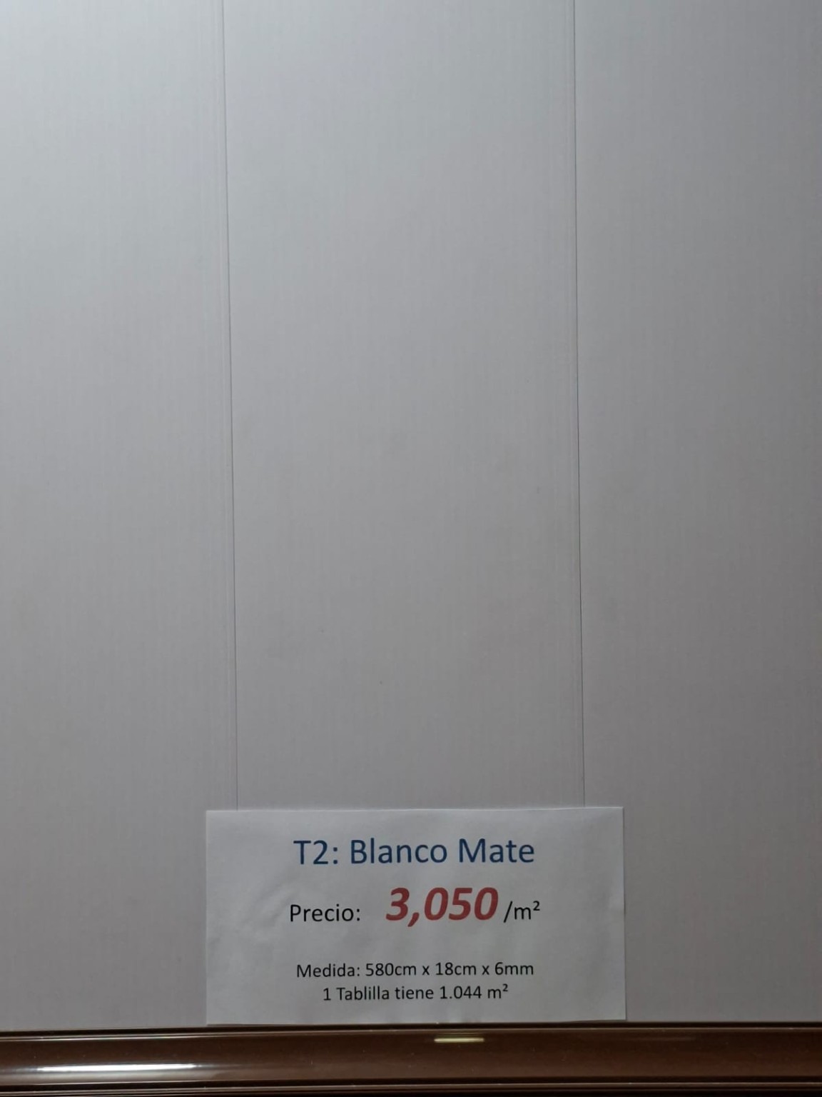 Tablilla PVC color Blanco Mate, código T2